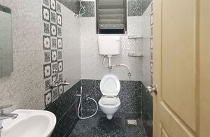 Bathroom in  Pg at Goregaon West – for Rent