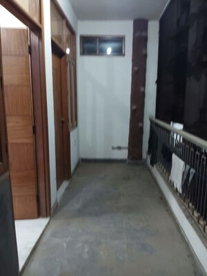 Balcony in 2 BHK Apartment at Sunlight Apartments Sector 44, Sector 44 – for Rent
