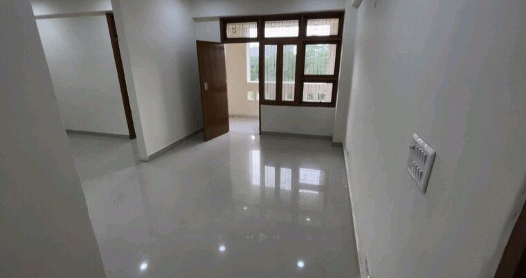 Room, omicron i greater noida 3 Bedroom 1300 Sq.Ft. Apartment In Omicron I Greater Noida Greater Noida 10552846