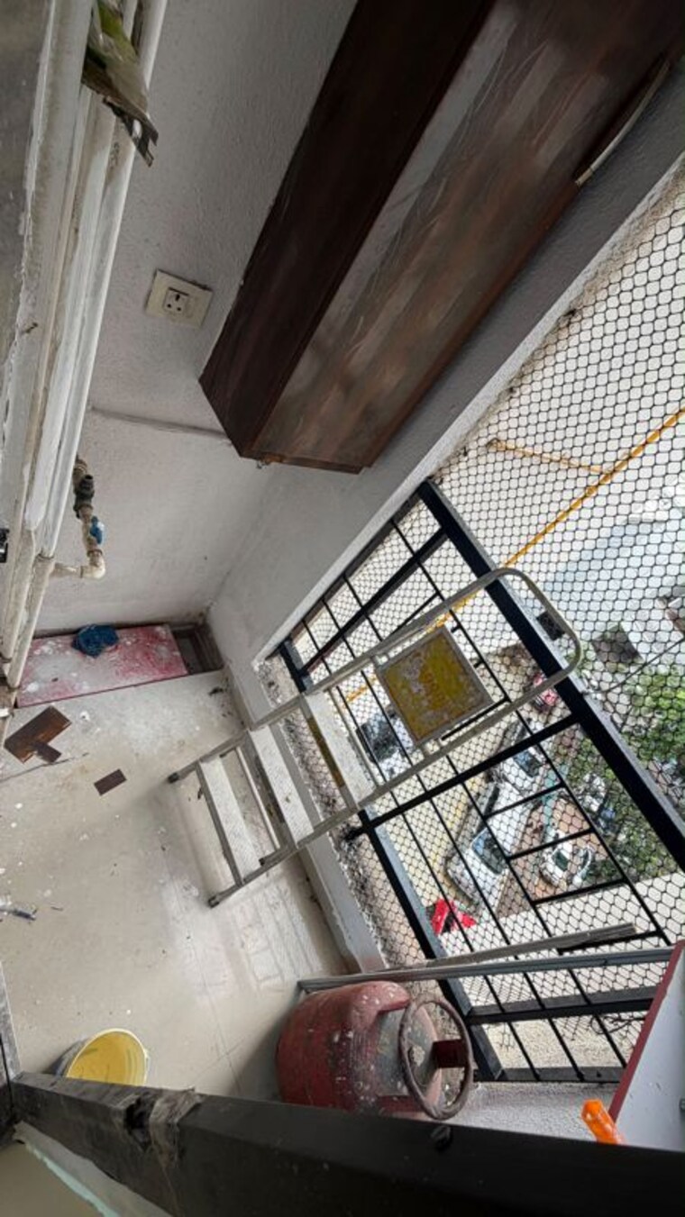 Balcony, smgk-associates-residency 1 Bedroom 425 Sq.Ft. Apartment In Jogeshwari West Mumbai 10552866