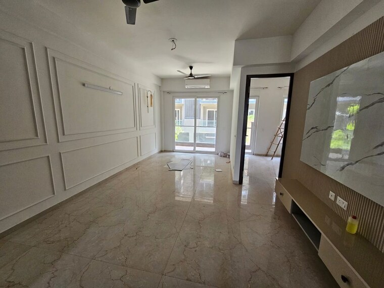 Room, smart-world-orchard 3.5 Bedroom 1680 Sq.Ft. Apartment In Sector 61 Gurgaon 10552886