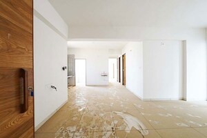 Room in 3 BHK Apartment at Sargasan – for Sale