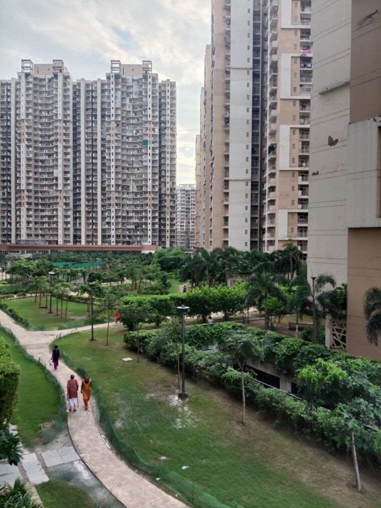 Exterior View, sector 16c greater noida 3 Bedroom 1545 Sq.Ft. Apartment In Sector 16c Greater Noida Greater Noida 10552930
