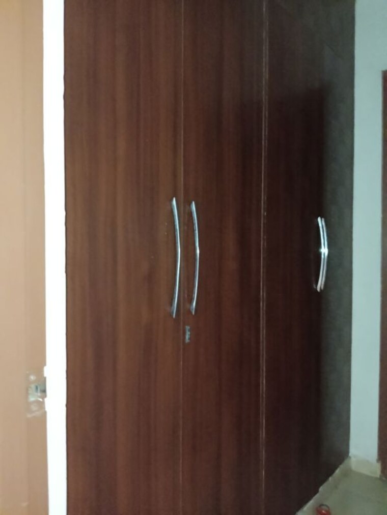 Room, sector 16c greater noida 3 Bedroom 1545 Sq.Ft. Apartment In Sector 16c Greater Noida Greater Noida 10552930