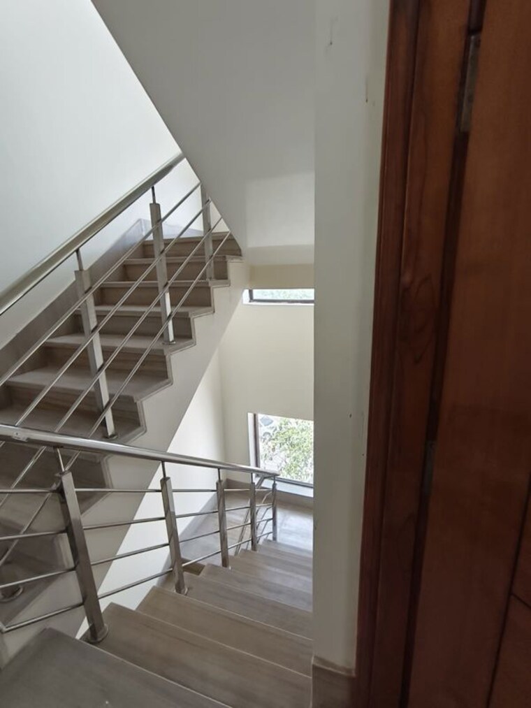 undefined, sector 100 2 Bedroom 1500 Sq.Ft. Independent House In Sector 100 Noida 10552924