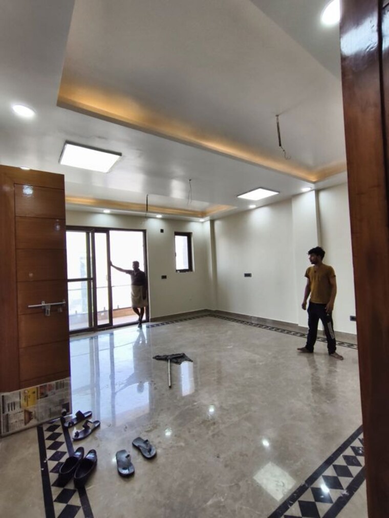 Room, sector 100 2 Bedroom 1500 Sq.Ft. Independent House In Sector 100 Noida 10552924