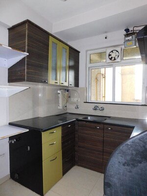 Kitchen in 2 BHK Apartment at Hiranandani Meadows, Manpada – for Sale