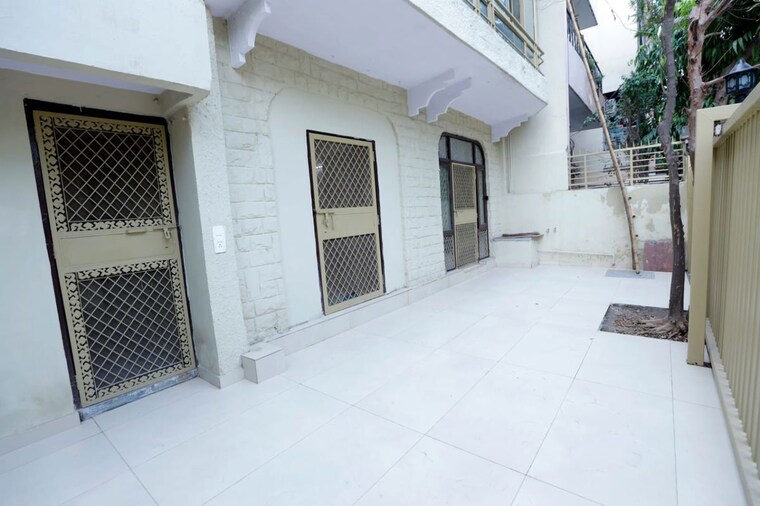 undefined, phi iii greater noida 6+ Bedroom 200 Sq.Mt. Independent House In Phi Iii Greater Noida Greater Noida 10552972