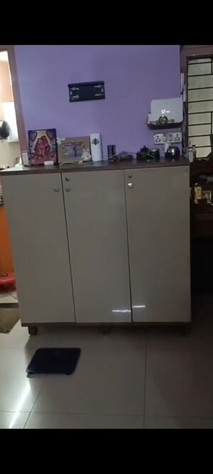 Furnished Amenities in 2 BHK Apartment at RWA Jalvayu Towers, Sector 47 – for Sale