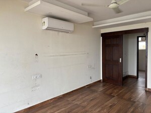 Room in 4 BHK Apartment at Sector 126 – for Rent