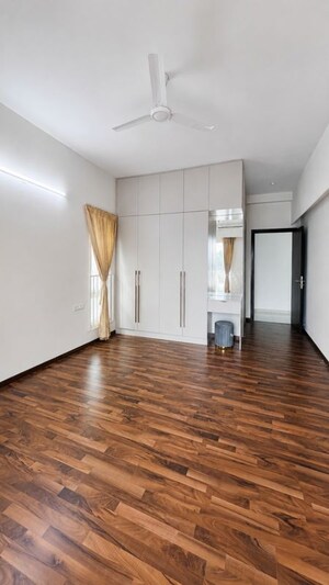 Room in 4 BHK Apartment at LnT Raintree Boulevard, Hebbal – for Rent