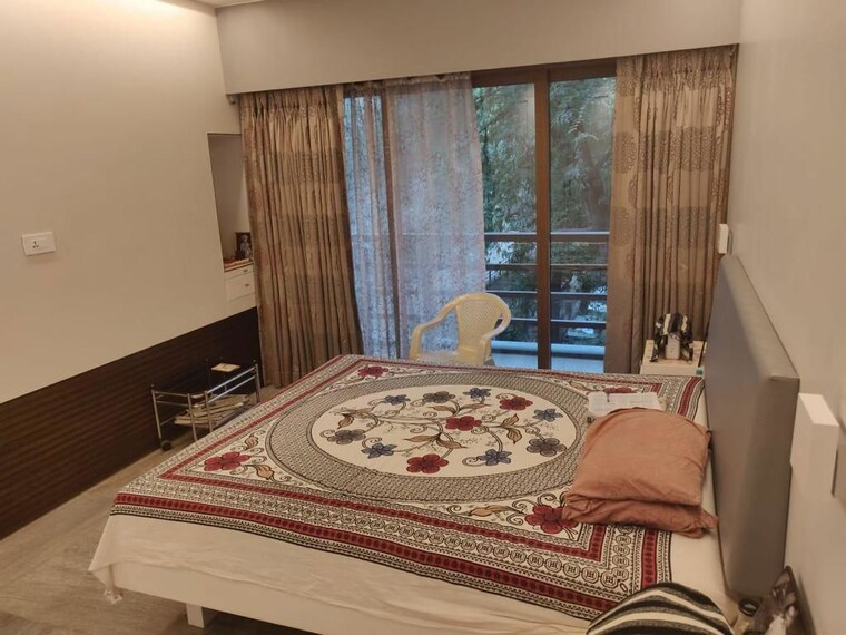 Bedroom, oberoi-crest 4 Bedroom 4800 Sq.Ft. Apartment In Khar West Mumbai 10553120