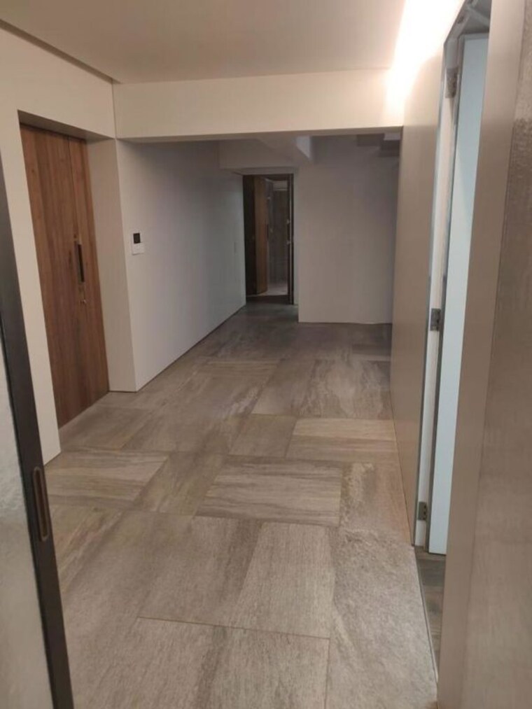 Room, oberoi-crest 4 Bedroom 4800 Sq.Ft. Apartment In Khar West Mumbai 10553120