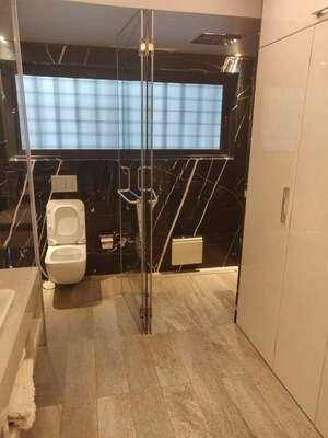 Staircase in 4 BHK Apartment at Oberoi Crest, Khar West – for Rent