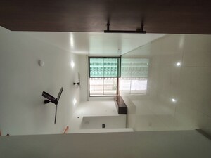 Furnished Amenities in 2 BHK Apartment at Kalpataru Immensa C, Kolshet Road – for Rent