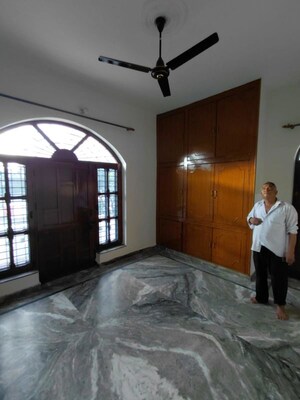 Bedroom in 4 BHK Independent House at Niranjanpur – for Rent