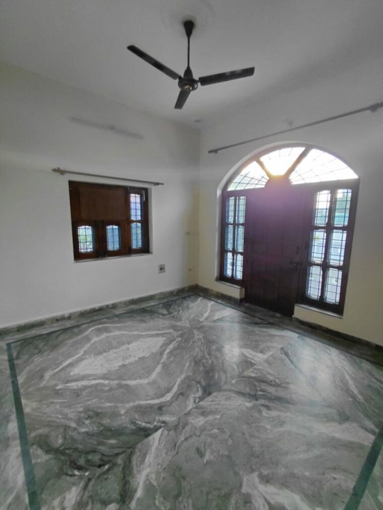 Room, niranjanpur 4 Bedroom 4000 Sq.Ft. Independent House In Niranjanpur Dehradun 10553237