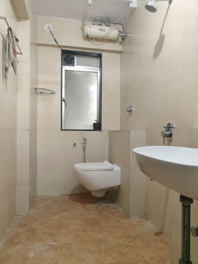 Bathroom, bhakti-residency-chembur 2 Bedroom 720 Sq.Ft. Apartment In Chembur Mumbai 10553245