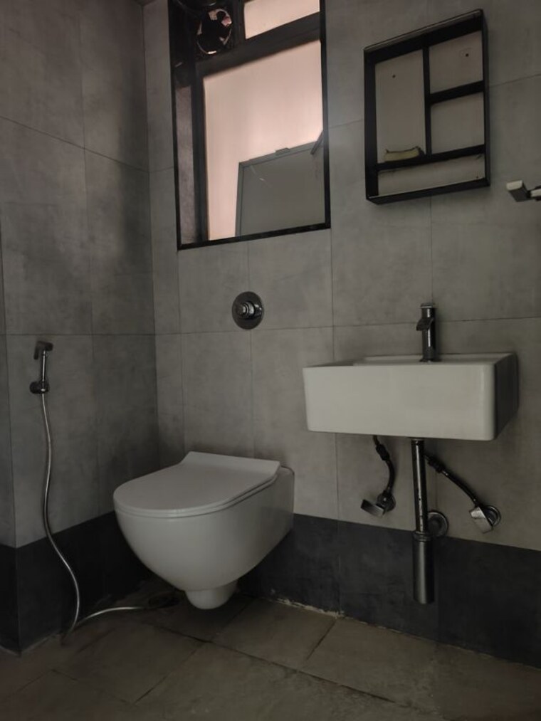 Bathroom, bhakti-residency-chembur 2 Bedroom 720 Sq.Ft. Apartment In Chembur Mumbai 10553245