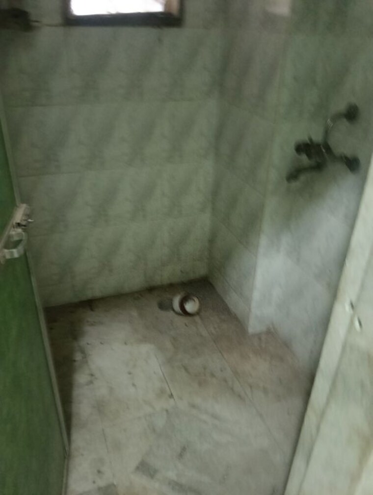 Room, suyog-chs-borivalli 1 RK 300 Sq.Ft. Apartment In Borivali West Mumbai 10553287