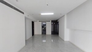 Room in 4 BHK Apartment at Lodha New Cuffe Parade, Wadala – for Sale