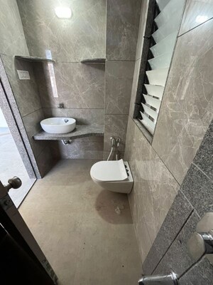 Bathroom in 2 BHK Apartment at Jahangirabad – for Rent