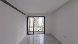 Room in 4 BHK Apartment at Lodha New Cuffe Parade, Wadala – for Sale