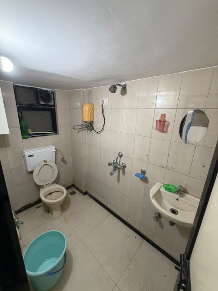 Bathroom, technopark-ii 3 Bedroom 1150 Sq.Ft. Apartment In Kandivali East Mumbai 10553375