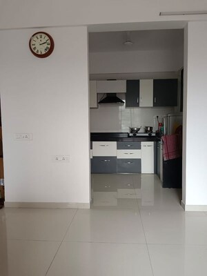 Furnished Amenities in 2 BHK Apartment at Kohinoor Tinsel Town, Hinjewadi – for Rent