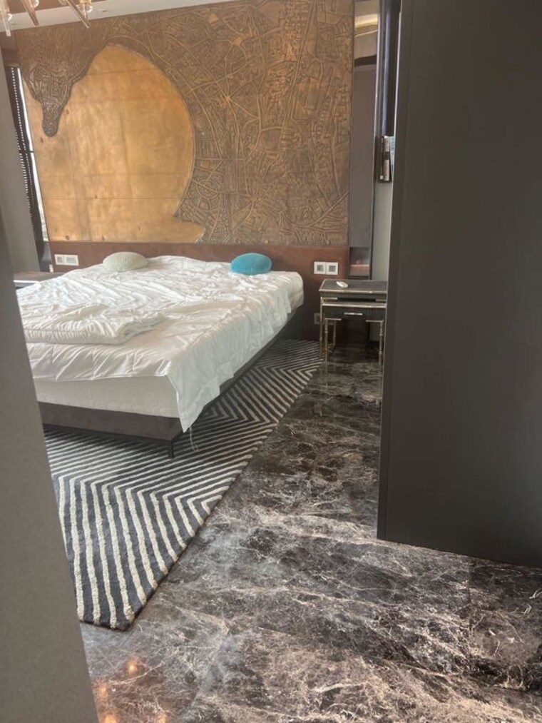 Bathroom, lodha-trump-tower 4 Bedroom 1600 Sq.Ft. Apartment In Worli Mumbai 10553428
