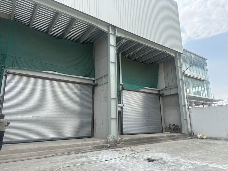 Exterior View, old faridabad Commercial Showroom 6000 Sq.Ft. In Old Faridabad Faridabad 10553435