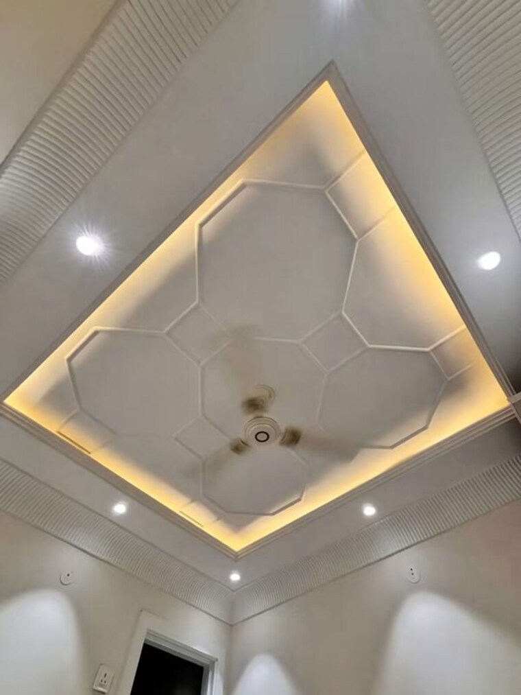 undefined, uttam nagar 5 Bedroom 458 Sq.Ft. Independent House In Uttam Nagar Delhi 10553441