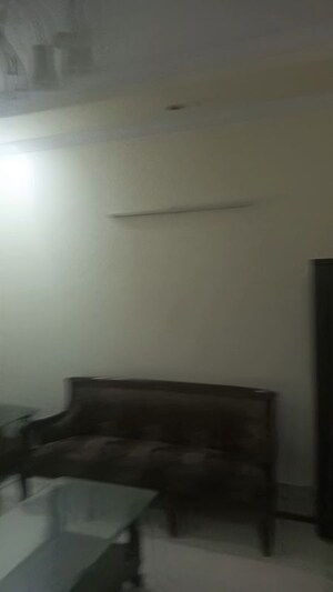 Room in 2 BHK Builder Floor at Lajpat Nagar ii – for Rent