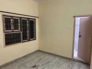 Room in 3 BHK Apartment at Myscape Sanctuary, Hafeezpet – for Rent