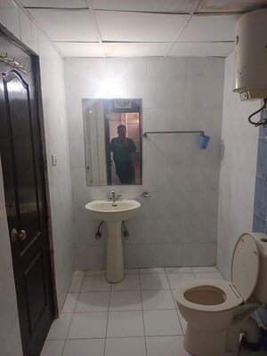 Bathroom in 1 RK Apartment at Jaipurias Sunrise Greens Zirakpur, Vip Road – for Rent