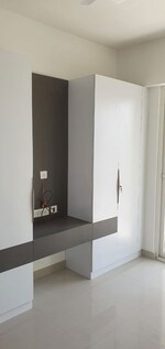 2.5 BHK + Study Room 1380 Sq.Ft. Apartment in Mahagun Mirabella
