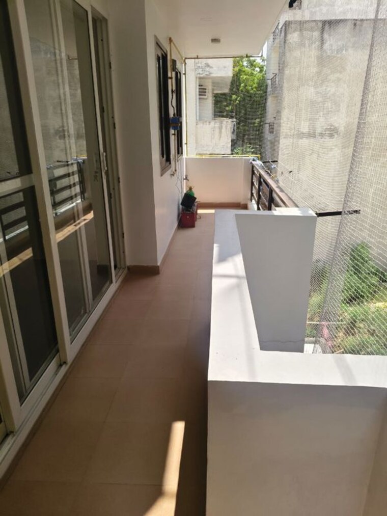 Balcony, sector 23 3 Bedroom 1800 Sq.Ft. Builder Floor In Sector 23 Gurgaon 10553505
