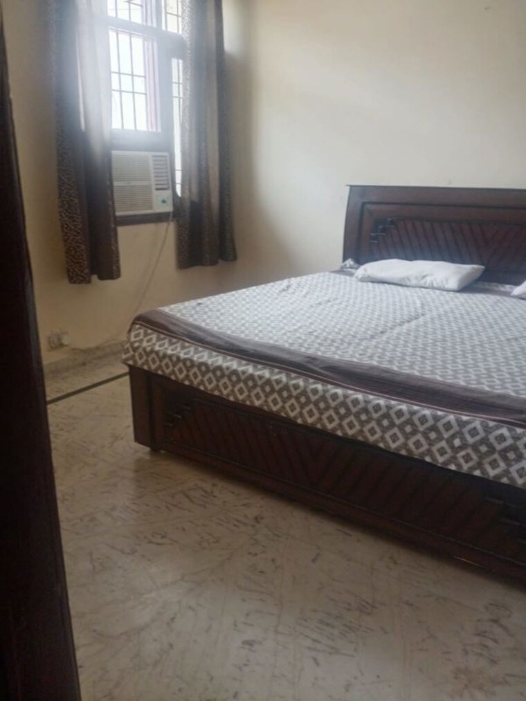 Bedroom, sector 34 2 Bedroom 4500 Sq.Ft. Builder Floor In Sector 34 Chandigarh 10553506