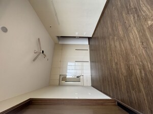 Room in 2.5 BHK Apartment at The Center Court Prime, Sector 88a – for Sale
