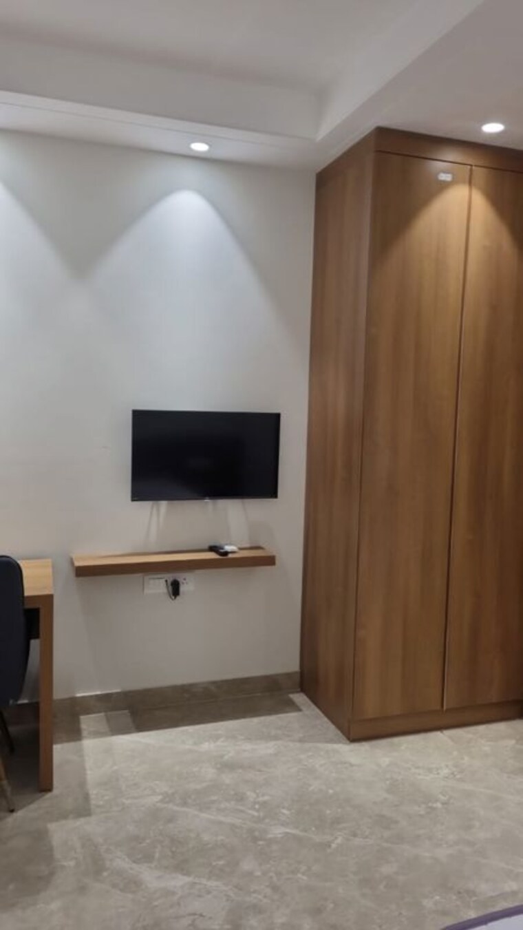 undefined, dlf phase i 1 RK 500 Sq.Ft. Builder Floor In Dlf Phase I Gurgaon 10553516