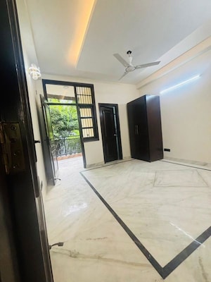 Building Lobby in 3 BHK Builder Floor at Lajpat Nagar ii – for Sale