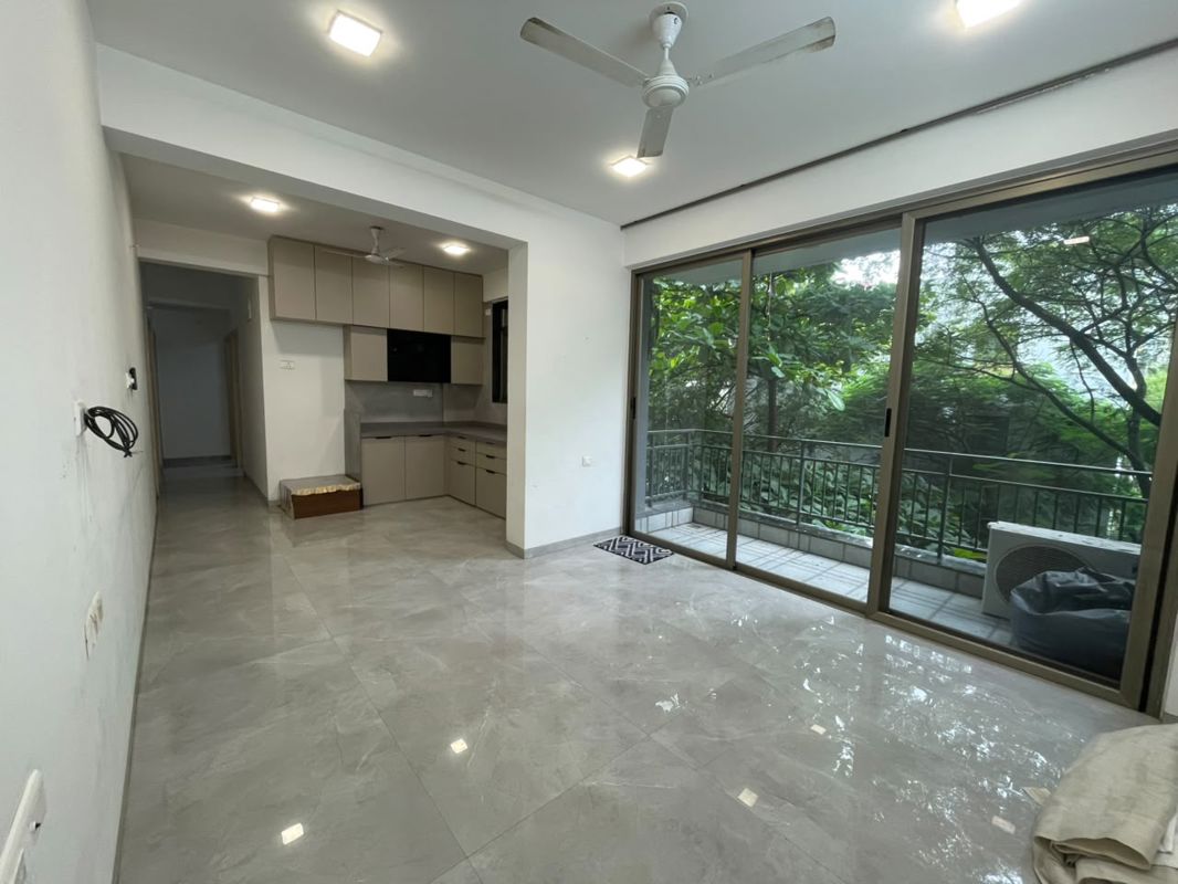 2 BHK + Extra Room 1006 Sq.Ft. Apartment in Aakar Heights