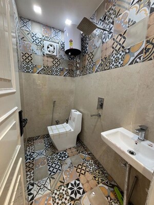 Washroom in 2 BHK Builder Floor at Dwarka Mor – for Rent