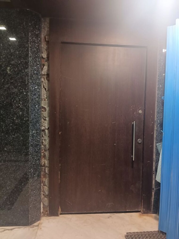 Entrance, naman-centre Commercial Office Space 3520 Sq.Ft. In Bandra East Mumbai 10553588