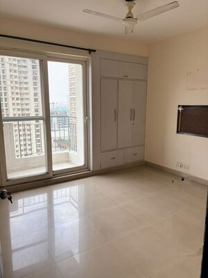 3 BHK Apartment For Rent in Aditya Celebrity Homes, Sector 76