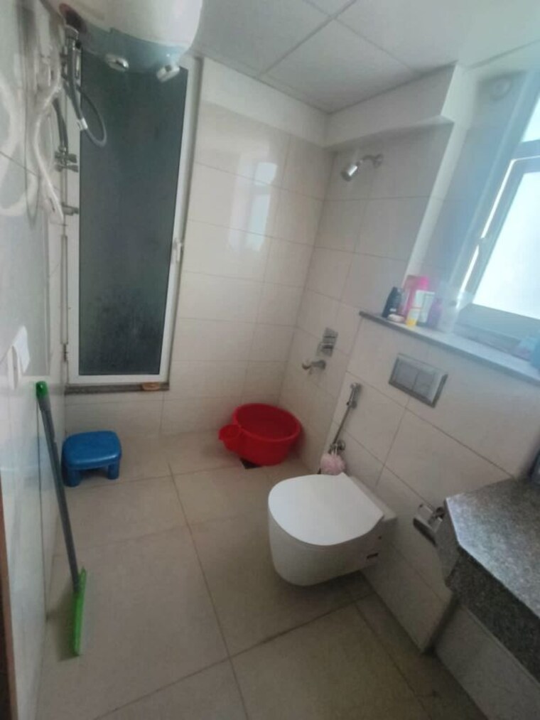 Bathroom, godrej-woods 4 Bedroom 2259 Sq.Ft. Apartment In Sector 43 Noida 10553593