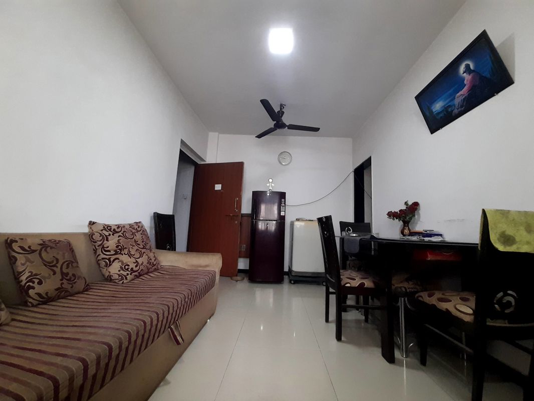2 BHK 550 Sq.Ft. Apartment in Gokuldham Complex