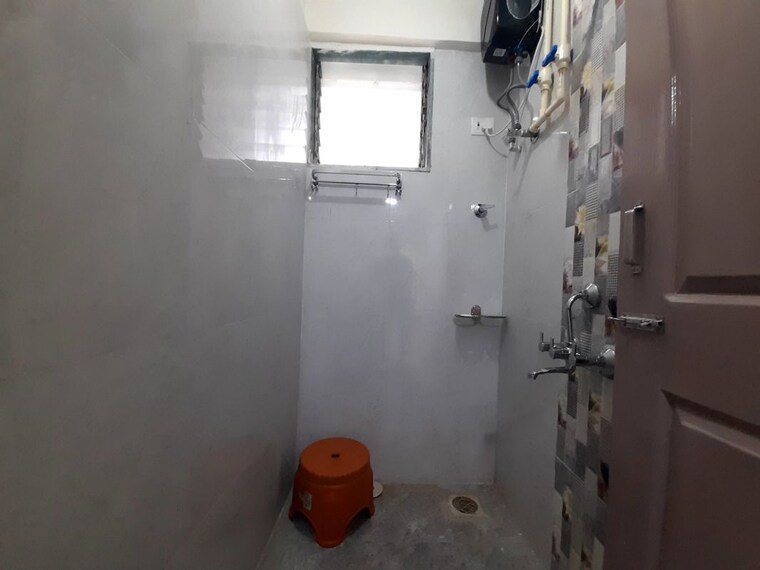 Bathroom, gokuldham-complex 1 Bedroom 750 Sq.Ft. Apartment In Goregaon East Mumbai 10553647