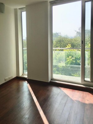 Room in 3 BHK Builder Floor at Anand Niketan – for Rent