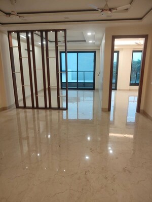 3 BHK Builder Floor For Rent in Sector 14